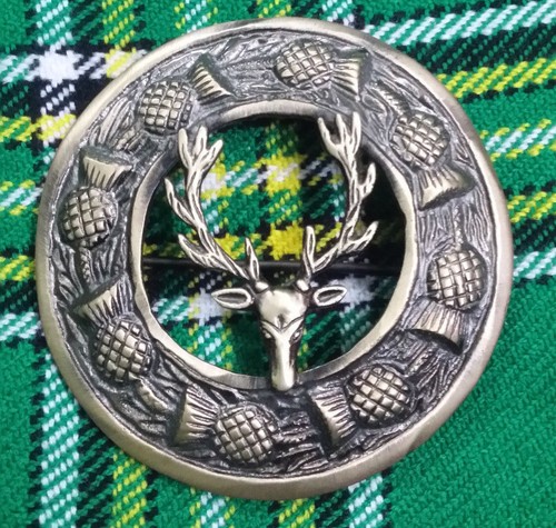 Traditional kilt fly - traditional,