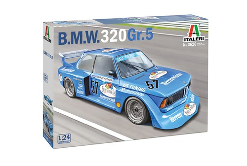 Italeri bmw 5 plastic - 1:24,