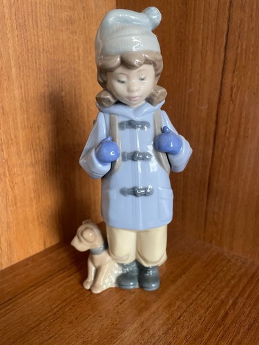 Lladro nao travelling - nao, girl'