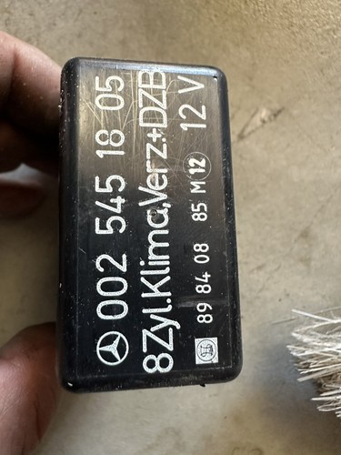 Mercedes r107 560sl - mercedes, w126