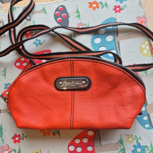 Italian leather small crescent - leather,