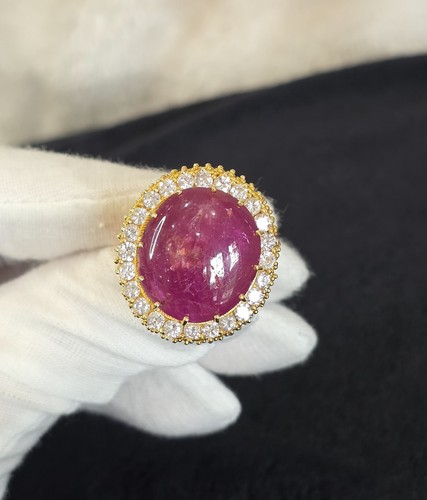 Vintage 18ct gold - gold, cabochon