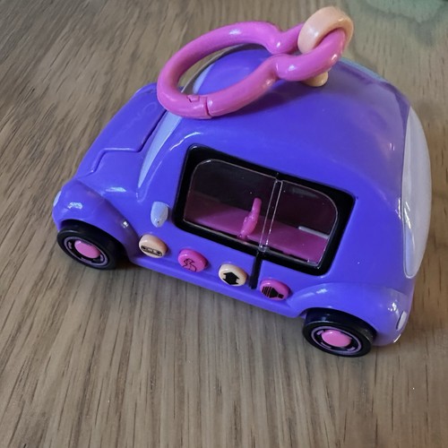 Pixel chix car - pixel,