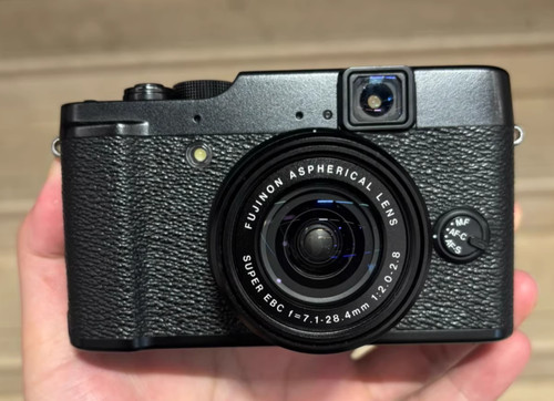 Fujifilm x10 12mp digital - 12mp,