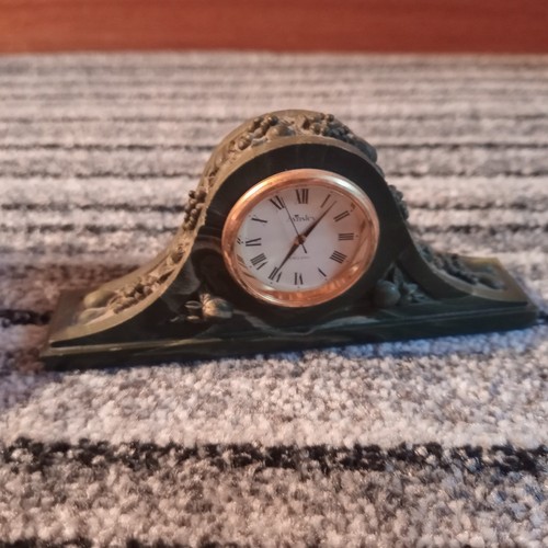 Miniature mantle quartz clock - mantle,