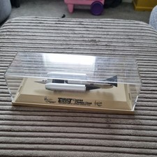 LLEDO THRUST SSC SUPER SONIC CAR 1:100 SCALE 16CM