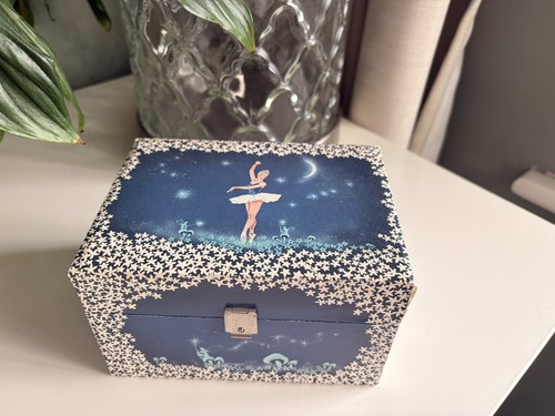 Vintage musical ballerina - vintage,