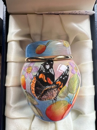 Moorcroft enamel red - enamel, admiral