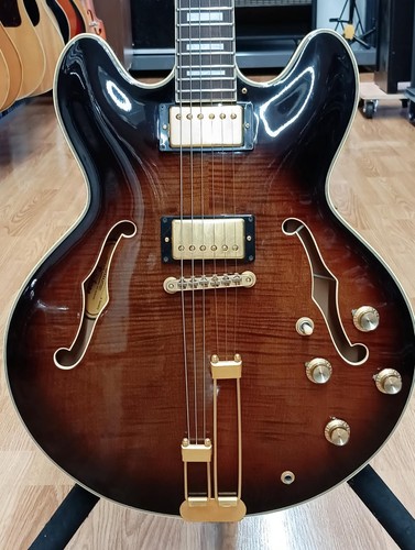 Epiphone sheraton sunburst - [epiphone],