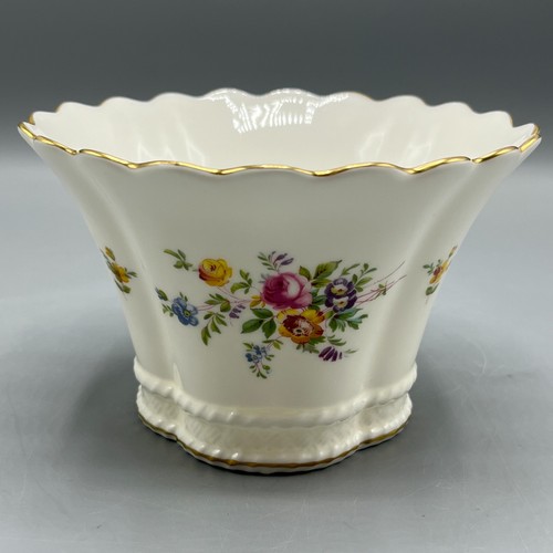 Vintage scalloped planter - vintage,