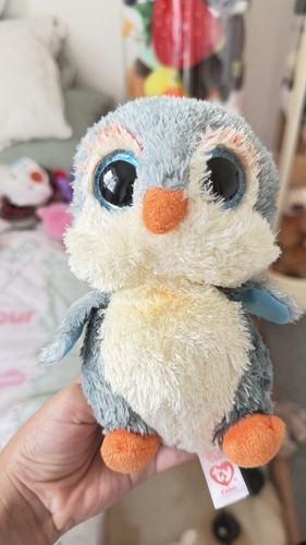 Plushy penguin - plushy,