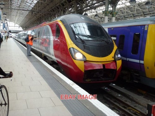 Photo virgin trains class - photo,