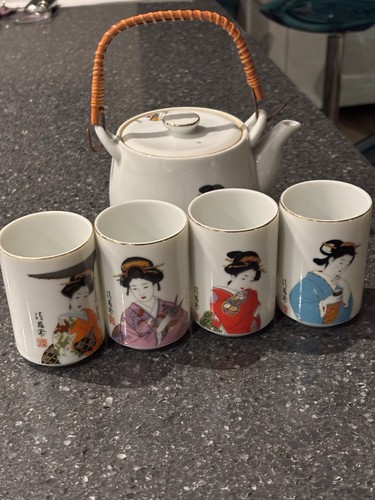 Katani japanese tea set - tea, geisha