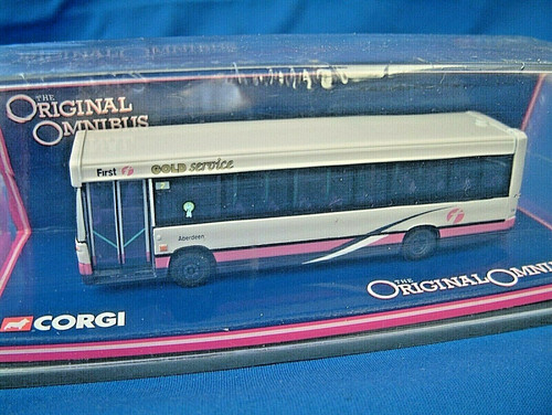 Corgi 42813 dennis - dennis, dart
