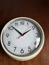 Quartz Wall Clock  Retro Style