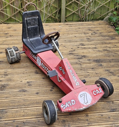Vintage metal kart - metal, go-kart