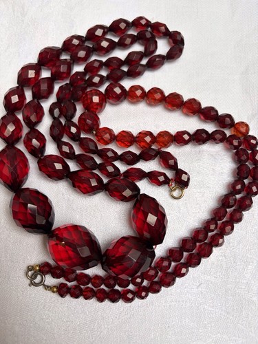 Cherry red bakelite - 2,