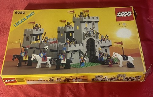 Lego kings castle - 6080, vintage