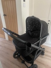 Cosatto Pram - Black Excellent