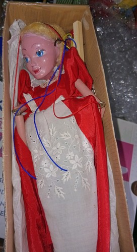 Pelham puppets red - puppets,