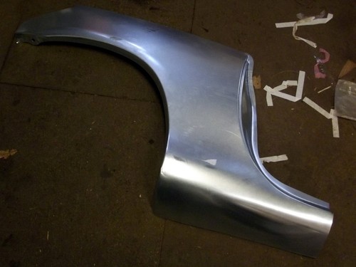 Sill rear wing wheelarch - r/h,