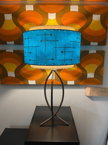 Mid century vintage style - mid,
