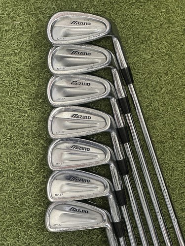 Mizuno forged golf iron - golf,