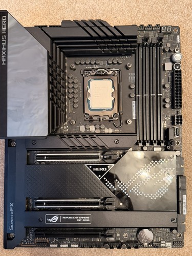 Asus rog maximus z690 - rog, lga