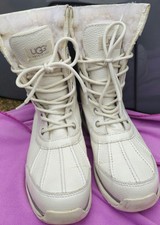 Ugg Australia White Leather Adirondack Waterproof Sheepskin Boots  Size 6.5