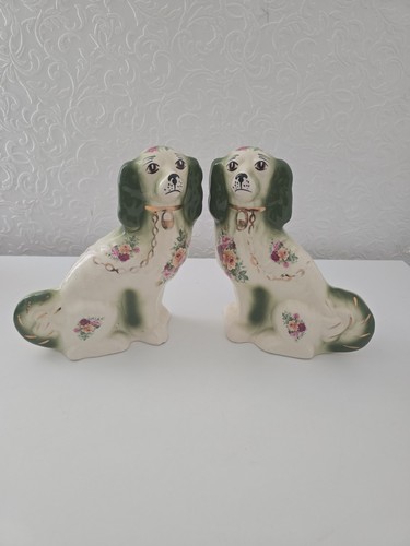 Staffordshire style mantle - style,