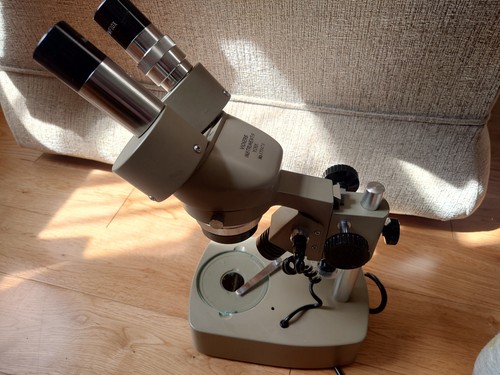 Vickers instruments binocular - vickers,
