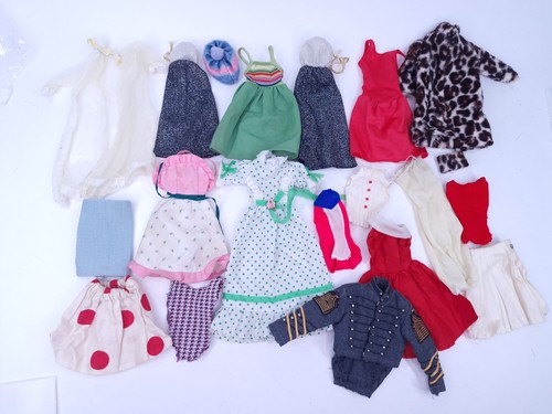 Barbie sindy bundle clothing - barbie,