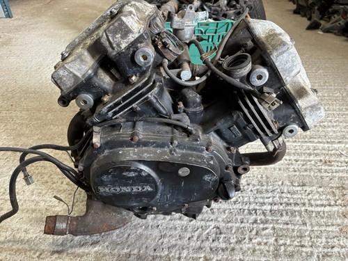 Honda vt250f 1983 - full, engine