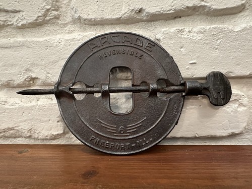 Antique arcade cast - arcade,