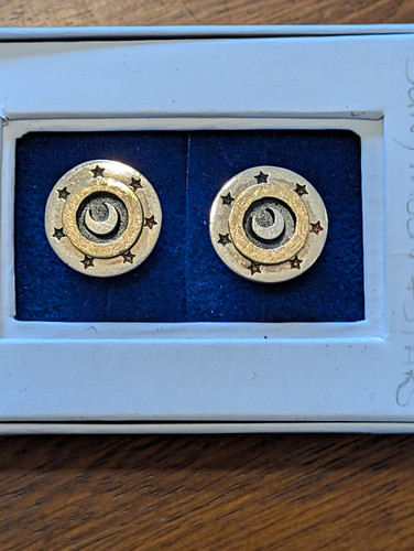 Alan ardiff round - ardiff, gold
