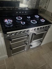 Smeg Range Cooker 6 Rings Duel