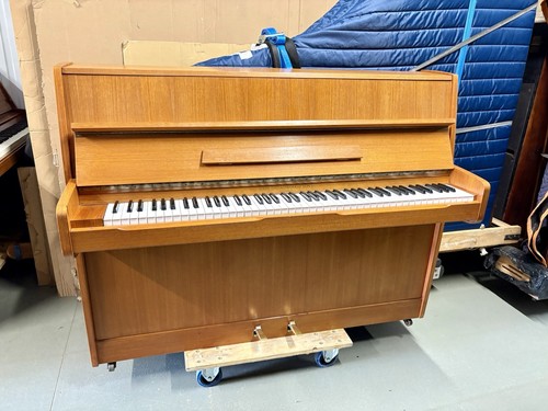 Broadwood modern compact - broadwood,