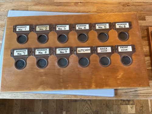 Vintage 1940 servants - vintage,