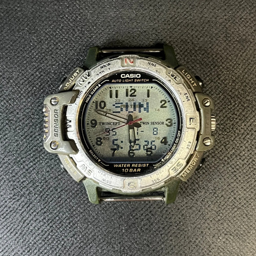 Working casio protrek - [working,