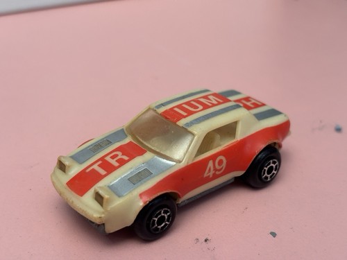 Matchbox triumph tr8 lesney - matchbox,