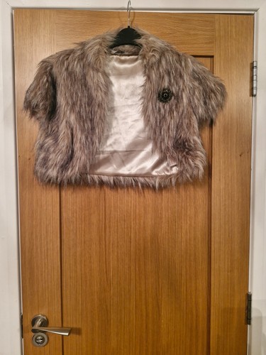 Faux fur shrug bolero - /, –
