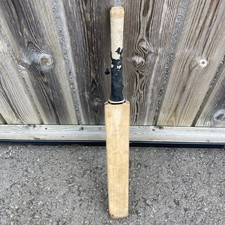Vintage Duncan Fearnley “Narrow“ Cricket Bat