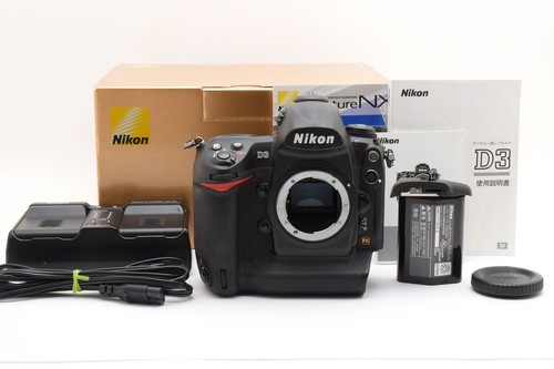 39000 mint box nikon - [mint, w/box]