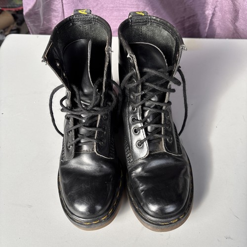 Martens doc - martens,