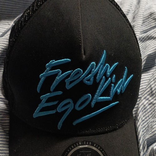 Fresh ego kid black trucker - black,
