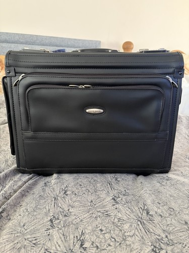 Pierre cardin pilots - pilots, case