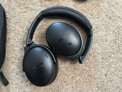 Bose quietcomfort 2023 - sc, with