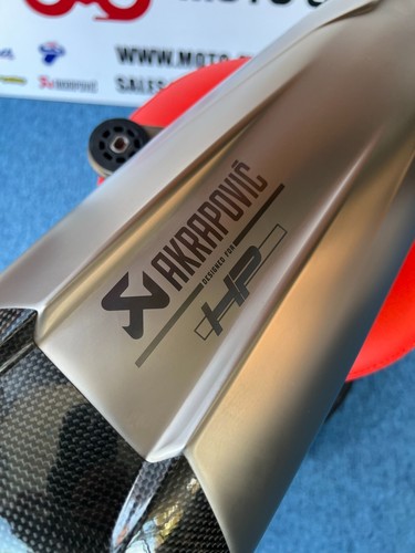 Bmw s1000rr akrapovic - bmw,