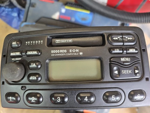 Ford 5000 rds radio stereo - ford,