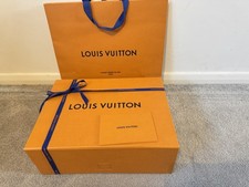LV Louis Vuitton middleman
